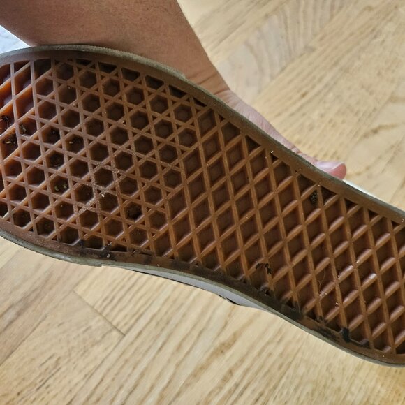 Vans - Picture 5 of 5